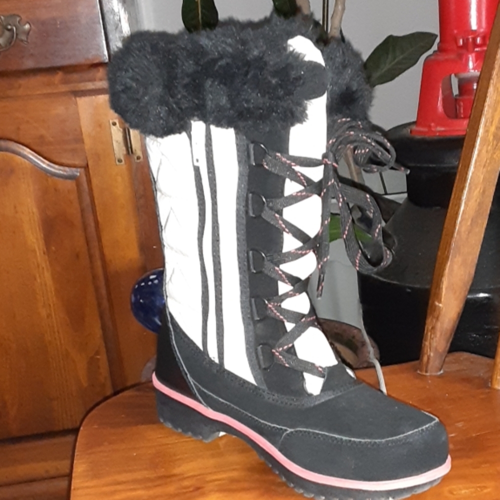 Ladies suede & fur boots
